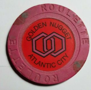 Atlantic City Golden Nugget Mauve Hex Roulette Chip