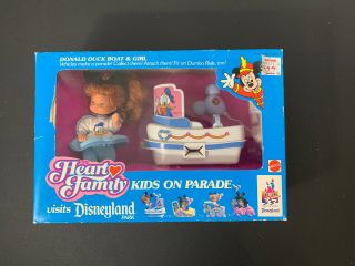 1990 Heart Family Kids On Parade Visits Disneyland Donald Duck Boat & Girl