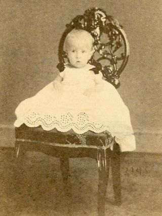 Civil War Cdv Ssmll Child On Chair By Evans & Prince Of York Pennsylvania