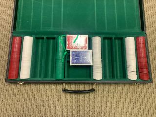 Classic Poker Set With Chips And 2 Decks Of Cards In Leather Case