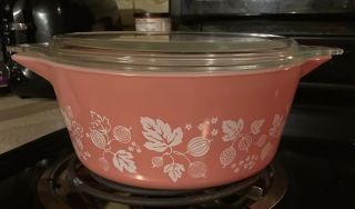 Vintage Pyrex Pink Gooseberry 2.  5 Quart Casserole Dish With Lid - 475