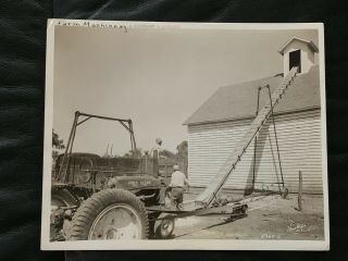 1940s John Deere Farm Equipment Photo Tractor Portable Elevator 8 X 10 Ex