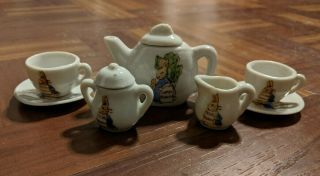 Vintage Peter Rabbit 7 Piece Miniature Tea Set