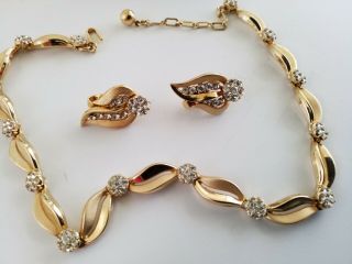 Vintage Signed Crown Trifari Floral Rhinestone Gold Tone Necklace & Earring Set