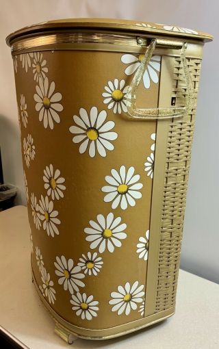 Vtg Pearl Wick Laundry Hamper Floral Daisys on Harvest Gold Duroweve Vented Back 3