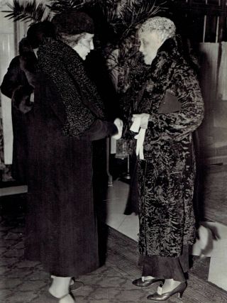 1933 Vintage Photo First Lady Mrs.  Woodrow Wilson Mayflower Hotel Washington Dc