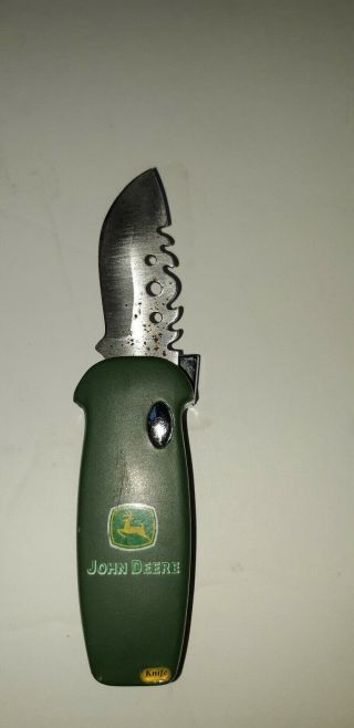 John Deere Pocket Knife With Cigarette Lighter