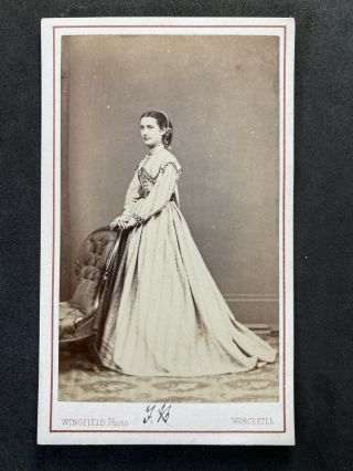 Victorian Carte De Visite Cdv: Pretty Young Lady “jb” Wingfield: Worcester