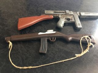 (2) Vintage Toy Machine Guns Marx Mfg 6 " Gun & Hong Kong Made 4 1/2 " Gun