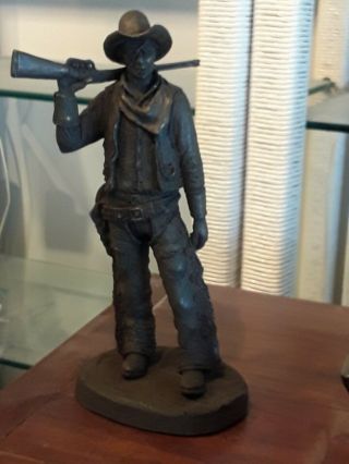 2004 Michael Garman Sculpture Patch Bronzetone 118 Rifleman Cowboy 10 " High