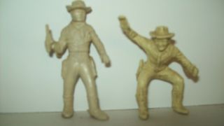 Two Different Vintage Marx 60mm Roy Rogers Vinyl Character Figures