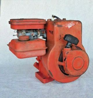 Vintage 1961 Briggs & Stratton B&s 2hp Gas Engine 60102 Horizontal