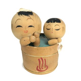 Unique Vintage Hand Painted Japanese Kokeshi Wood Dolls In Tub