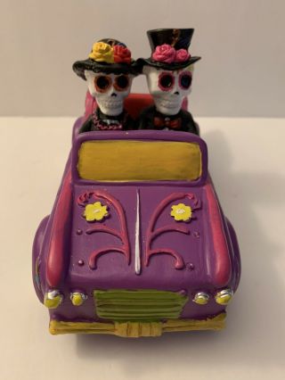 Day of The Dead - Dia De Los Muertos - Calavera Sugar Skull Couple Car Figure 2