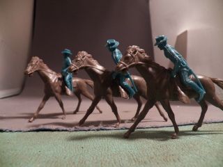 Marx 54mm Cavalry And Horses Set Of Three