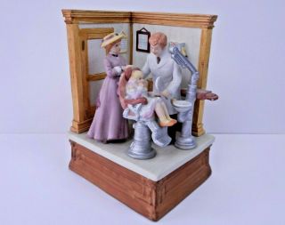 1989 Enesco Dentist Office Patient Wind Up Music Box - Patient In Chair Rare Vtg