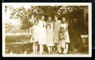 Vintage Photo Pretty Flapper Girls Pose Next To Old Car Holding Horseshoe