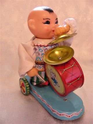 Vintage Old Style Child Beating Drum - Wind Up Clockwork Musical Tin Toy