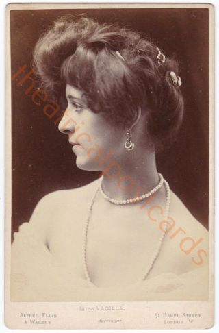 Victorian Stage Actress Violet Vacilla.  Ellis & Walery Cabinet Card Photo