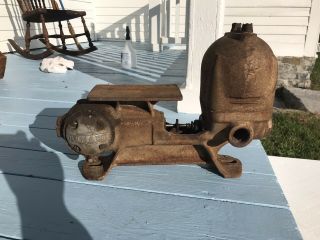 Vintage Antique Homart Cast Iron Water Pump