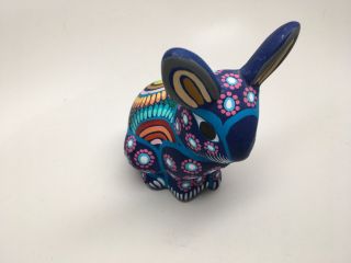 Vtg Mexican Talavera Folk Art Pottery Hand Painted Rabbit Figurine 5 1/2”