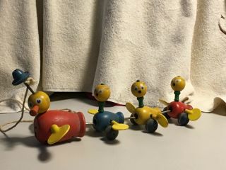 Vintage Fisher Price Wooden Pull Toy Momma Duck & 3 Babies Made In Usa 1950 
