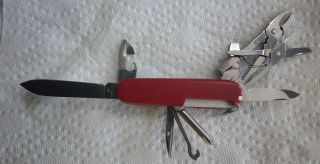 Red Victorinox Swiss Army Knife Deluxe Tinker 2
