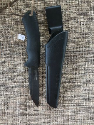 Morakniv Carbon Steel Fixed Blade Knife With Sheath - Black Finish - - 28