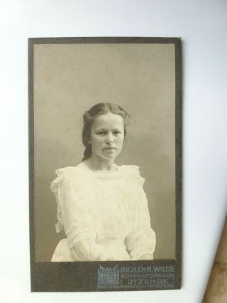 Antique Cdv Cabinet Photo Portrait Of A Young Edwardian Girl In Pretty Dress