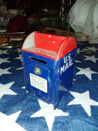 U.  S.  Mail Mailbox Stamp Dispenser