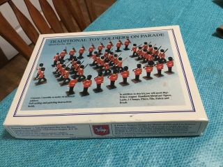 Traditional Toy Soldiers On Parade Moulds No.  800 Prince August