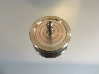D533 Brass spinning top with ceramic bearing and swirl design (over 7 min spin) 2
