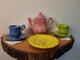 33 Piece Porcelain Toy Tea Set
