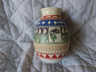 Stunning Navajo Native American Etched Pottery Vase Pot Signed 6 X 8 Euc