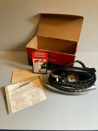 Vintage 1940’s Sunbeam Ironmaster Electric Iron A11a Right Hand 1250 Watts Box