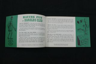 VINTAGE 1958 HAROLDS CLUB CASINO RENO,  NEVADA GAMING GUIDE & POST CARDS 3