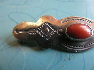 Vintage Sterling Silver Native American Navajo Pin with Coral 3
