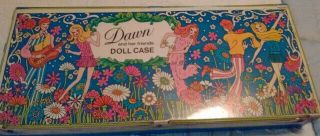 Topper Dawn - Carrying Case And Six Dolls - Vintage 1970s