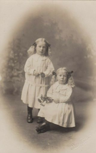 Old Photo People Girl Dress Children Sisters Possibly Twins Bx563