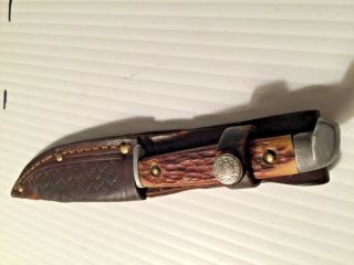 Vintage Small Hunting Knife With Leather Sheath.