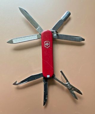 Victorinox Swiss Army Knife Mini Champ Ii 58mm (red)
