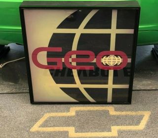 Vintage Geo General Motors Lighted Dealer Sign Gm Chevrolet Advertising 25x25x5