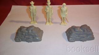 Marx 1960s Civil War General Grant,  Lee,  Abe Lincoln & 2 Hp Rock Piles