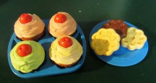 Vintage Fisher Price Fun Play Food Cupcakes And Cookies