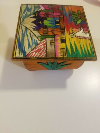 VINTAGE MEXICAN FOLK ART STRAW DECORATED WOODEN BOX 2