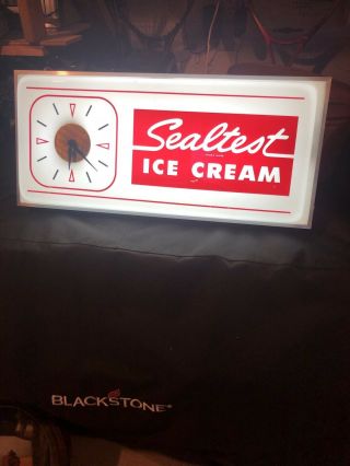 Vintage Sealtest Dairy Ice Cream Lighted Sign Clock