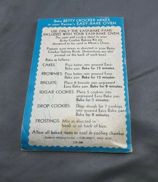 VINTAGE 1968 KENNER BETTY CROCKER EASY BAKE OVEN Baking Book 2