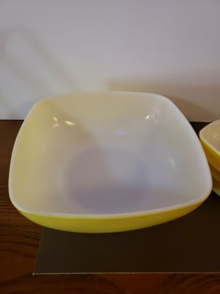 Vintage Pyrex Yellow Covered Casserole Dish And 3 Bowls A - 7 A - 36 3