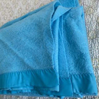 Vintage Chatham 100 Acrylic King Size Blanket 102” x 90” Satin Trim Blue USA 2