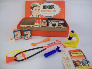 Vintage Hasbro 1960 Doctor Nurse Kit With Nr.  99 Bid